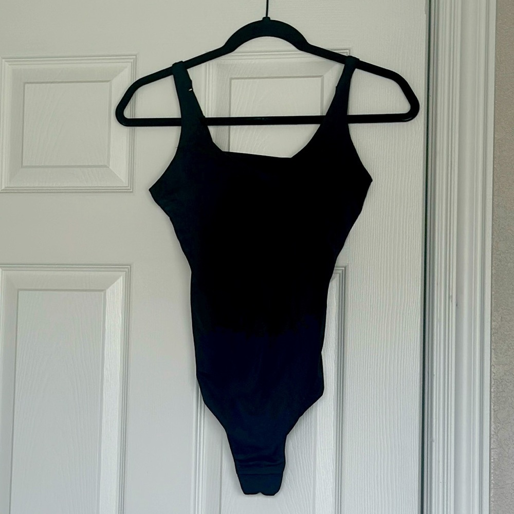 H&M Black Bodysuit Size: M